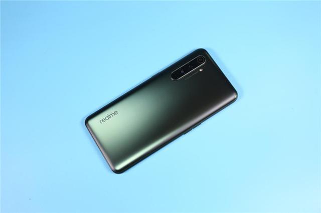 红米K30pro对比真我X50pro，看完全面评测，差距一目了然