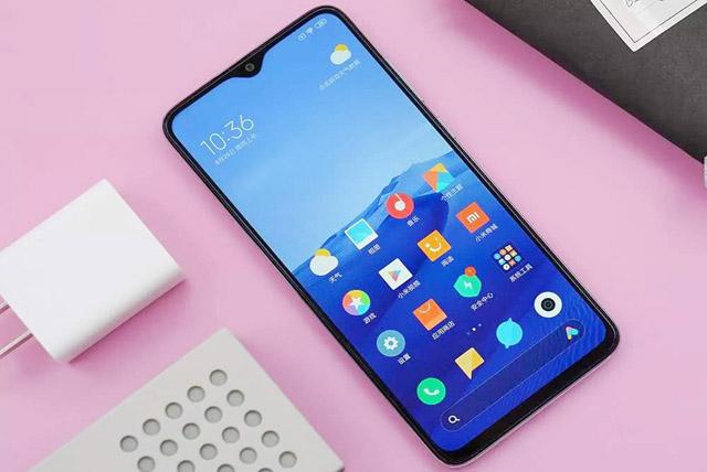 荣耀play 4Tpro相比Redmi Note8pro贵了100元，值得入手吗？