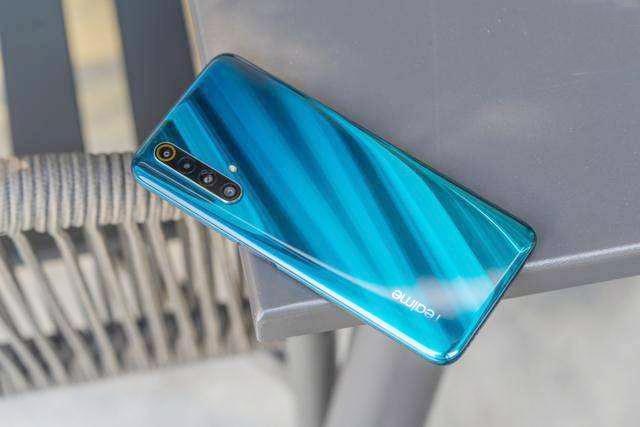 同为3599元,荣耀V30pro和realme X50pro,选哪个好?