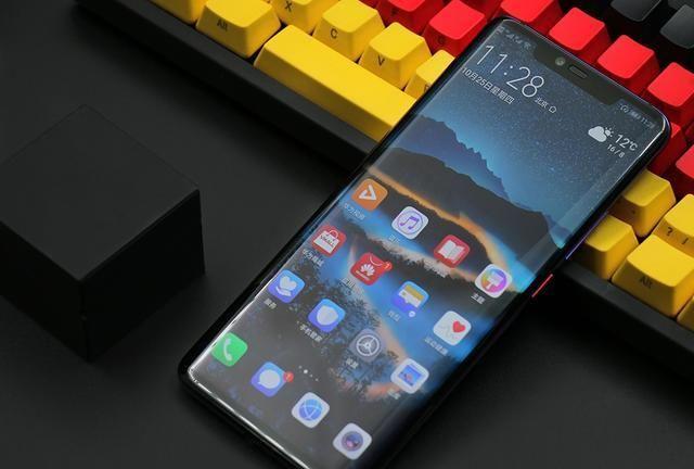 麒麟980+2K曲面屏+徕卡摄像头跌降1700元,加速清仓,你买吗?
