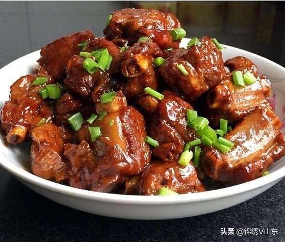 美味做法推荐,红烧肉,红烧章鱼块,红烧排骨,青椒烧脆骨