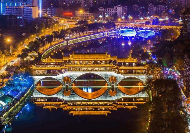 五一最好不要去的3座城市,景色好美食多,却因人太多寸步难行!