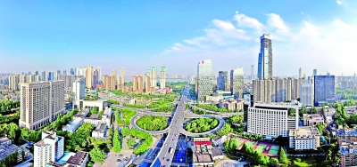  5月2日，黄浦路立交桥往长江二桥方向，交通井然有序。长江日报记者杨涛 摄