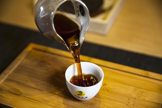 六大茶类的不同功效,喝茶之前都应该了解一下