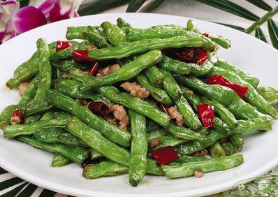 夏季时令蔬菜:冬吃萝卜夏吃姜。在对的时间,吃对的蔬菜