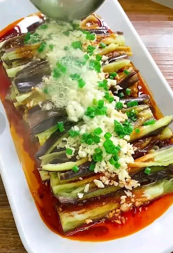 夏季时令蔬菜:冬吃萝卜夏吃姜。在对的时间,吃对的蔬菜