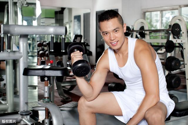 黄磊9天暴瘦20斤，为事业卖力减肥，他的减肥方法让无数网友点赞