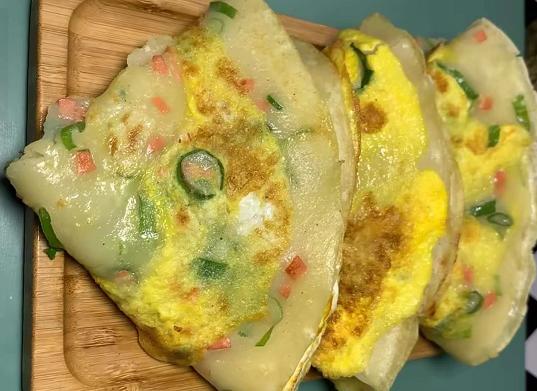 孩子最“馋”这鸡蛋饼早餐,5分钟上桌,营养好消化,就是吃不够