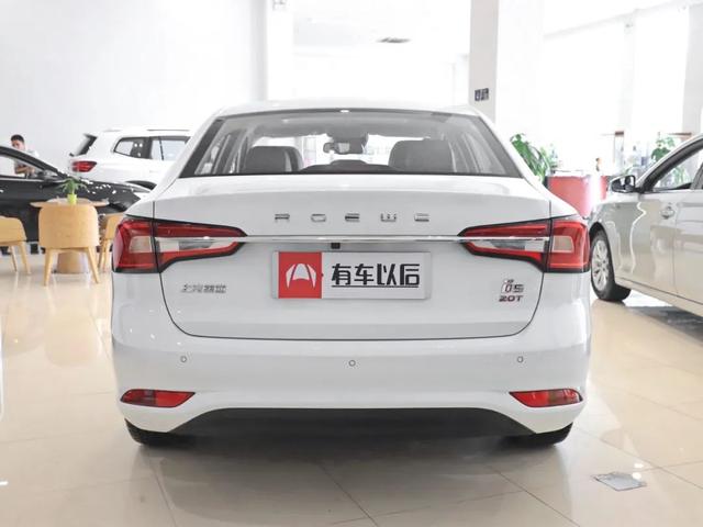 号称帝豪最强对手,10万落地,荣威i5为啥这么牛?