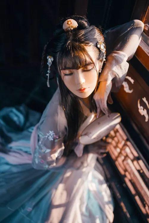 摄影教程丨摄影,有一个神奇的角度,你知道吗?