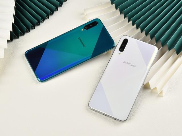 手机别瞎买,三星值得入手的千元机,128GB+4800万三摄+4000毫安