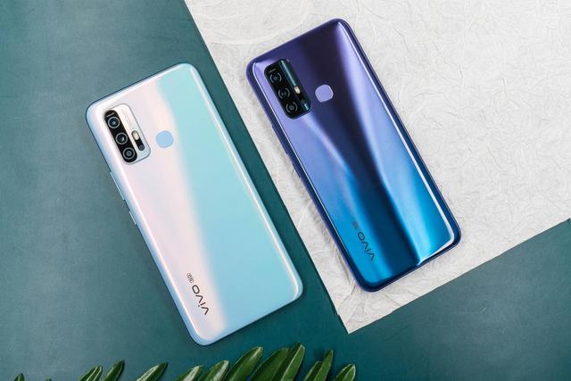 最值得购买5G性价比手机,5000mAh+44W快充,2098元便可入手!