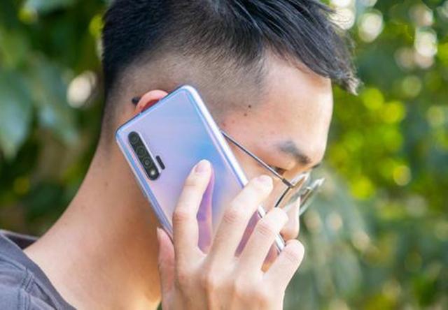 从3199至2049,这款华为麒麟990手机暴降1150元,太心动!