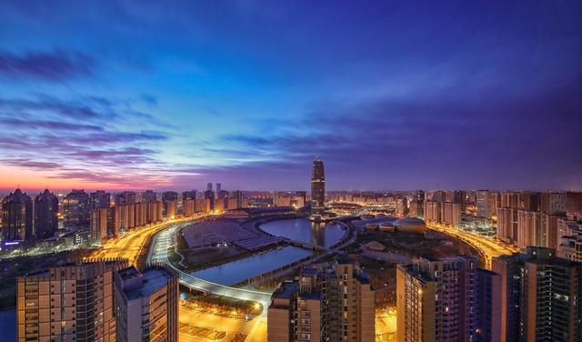 关于郑州楼市的四大数据已公开，房价下跌之路还漫长