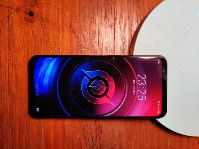 骁龙865+144Hz OLED屏,刚上市不久的5G手机,就降价300元了