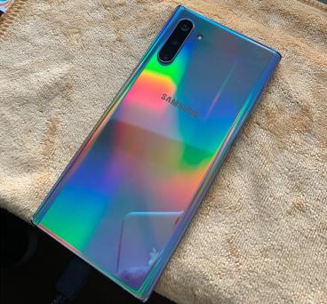 已经降了1700元,256GB+骁龙855,超声波屏下指纹