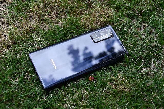 从4199跌至3029,麒麟990 5G+256GB存储,网友:终于等到了