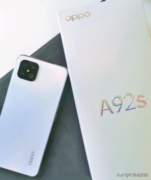 OPPO首发联发科天玑800,还有高刷屏幕加持,2199元值吗?