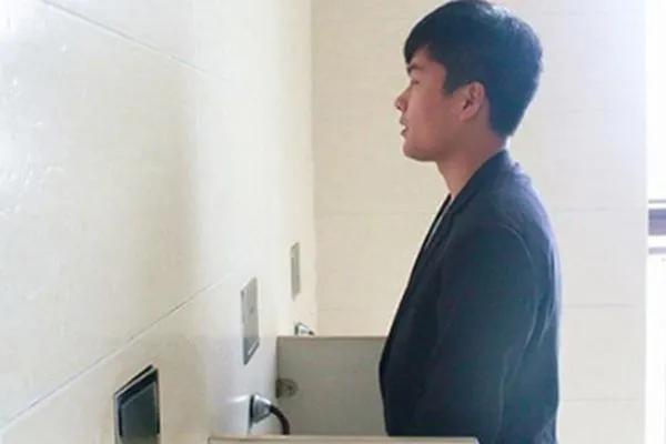 一喝水就有尿的人和喝水多没尿的人,哪个更健康?看完涨知识了