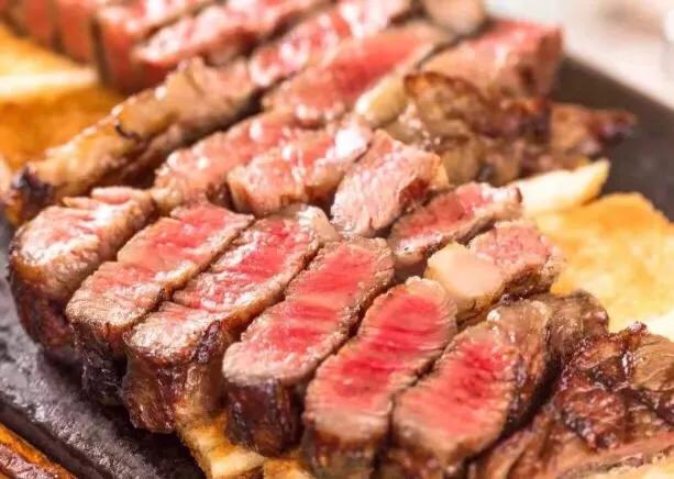 为什么泰国很多家庭不做饭?甚至连厨房都没有,逛完菜市场明白了