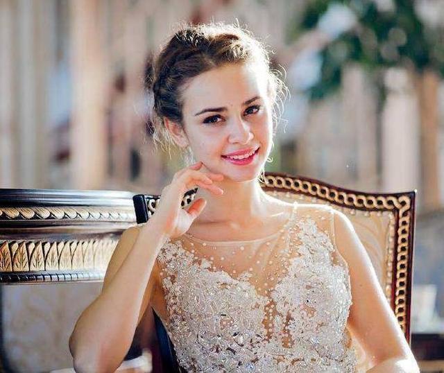 为何俄罗斯女孩满14就能结婚,要这么着急吗?过来人说出实情