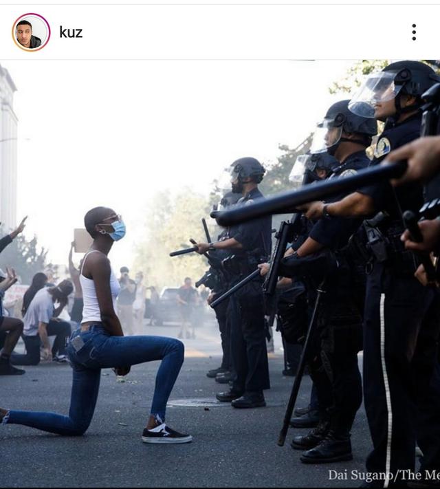 NBA反种族歧视一览:乔丹萧华发声,JR狂揍砸车暴徒
