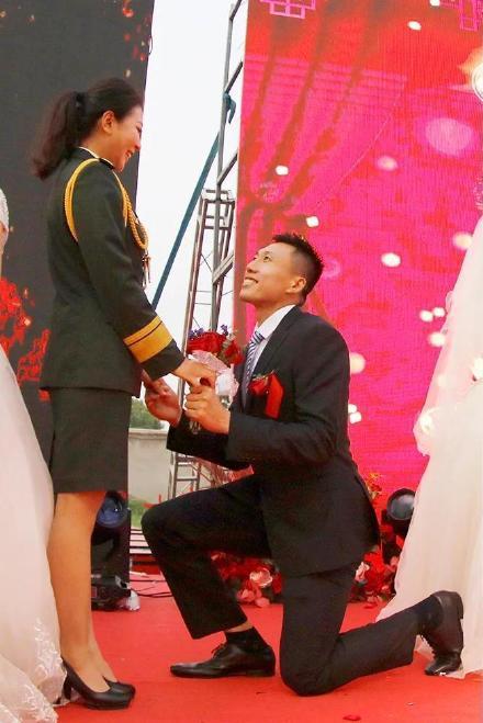 祝贺!田桂森求婚成功,未婚妻为陆军女“枪王”