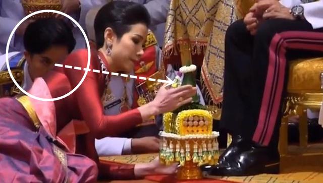 泰王玛哈爱吃窝边草！短发新欢是诗妮娜侍女，后宫团还有女儿闺蜜