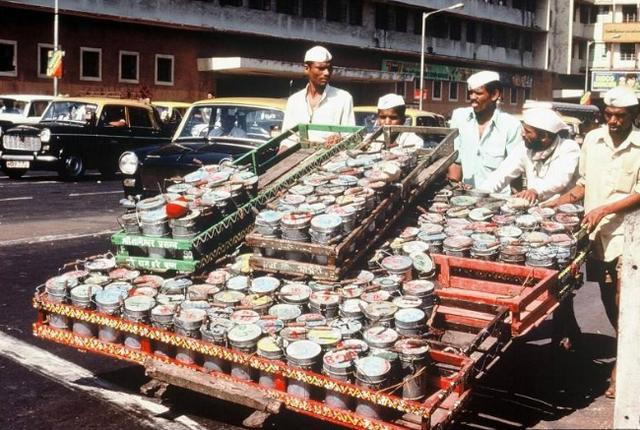 印度外卖黑科技,中国网友看后调侃道:又领先中国100年