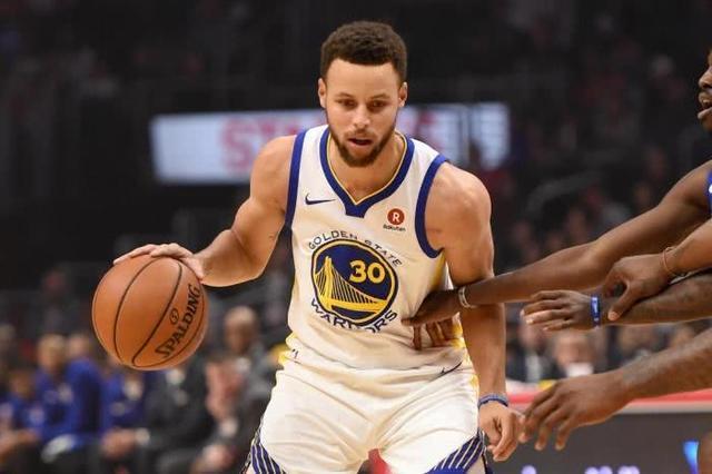 现役NBA联盟只有两个超巨,四个巨星,其他人顶多算是全明星!