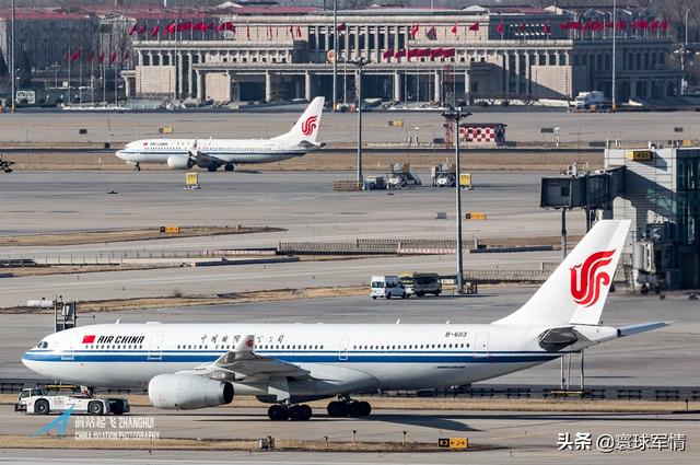 特朗普再次冒险,美国宣布禁止中国航班进入,专家:暴露霸权本质