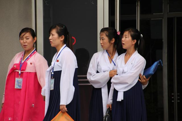 实拍朝鲜：游客镜头下朝鲜女人的真实形象