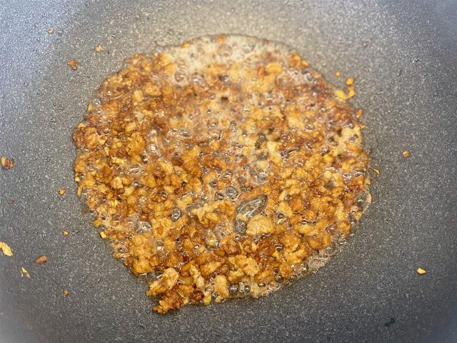 春天,大鱼大肉靠边站,这菜最该多吃,6元一斤,鲜香又营养