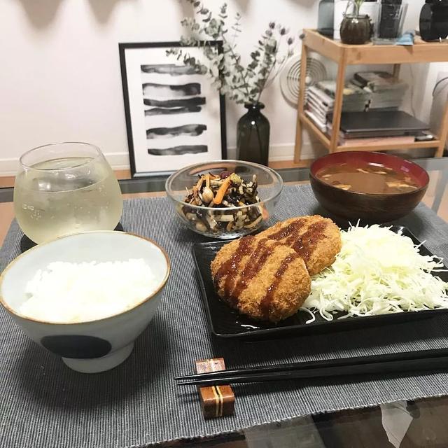日本一小姐姐租房独自奋斗的日子,平淡又积极!原来这才是生活