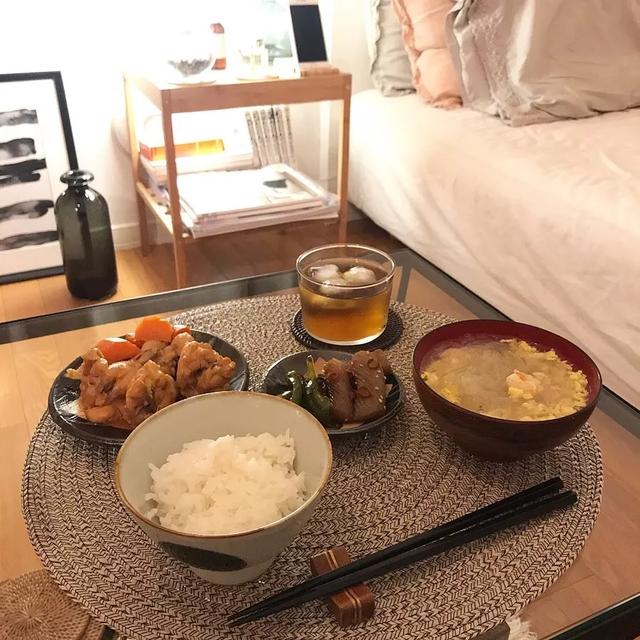日本一小姐姐租房独自奋斗的日子,平淡又积极!原来这才是生活