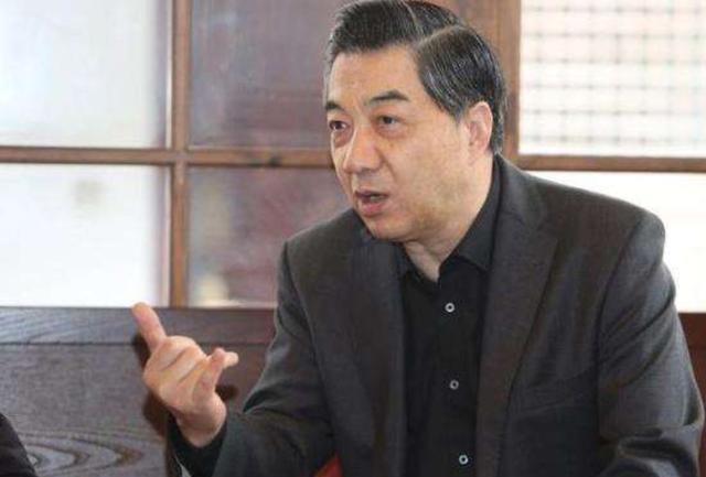3个邻国得寸进尺,局势已进一步升级,张召忠:该出手时果断出手