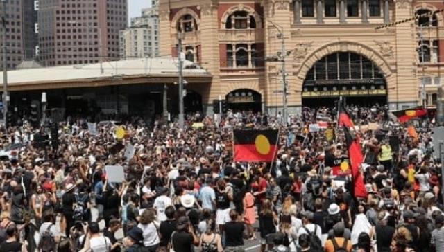 局势失控！两场抗议游行同时爆发，澳民众：中方不要“伤及无辜”