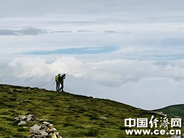 你有没有哈欠连天？ 8招教你轻松缓解春困