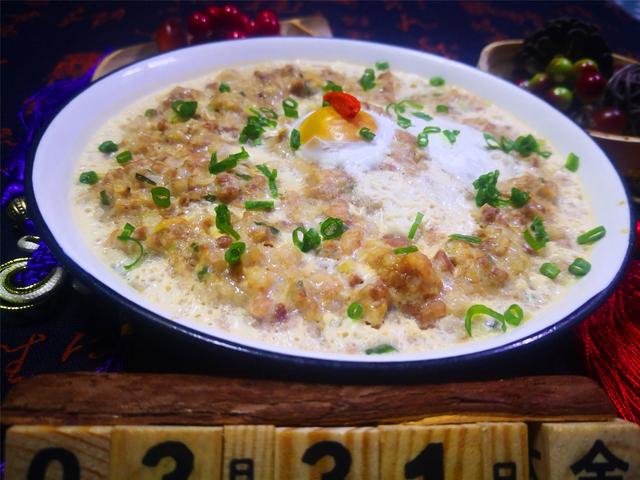 周恩来总理爱吃的无锡家常菜,肉饼鲜美劲道咸蛋黄咸香适口,解馋