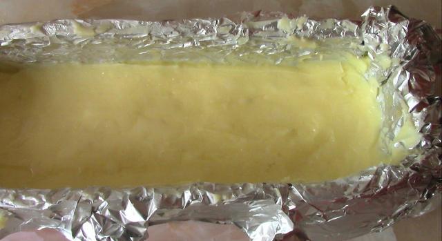 纯手工自制黄油,做法简单易操作,变废为宝,蛋糕、面包都能用
