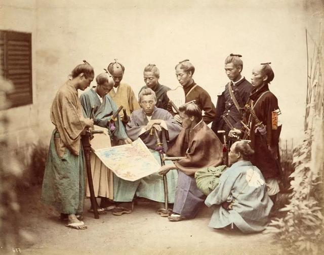 日本家族门阀有多强大?看安倍晋三家族成长史