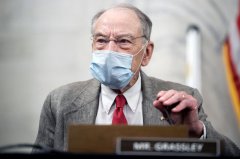 病毒猛于特朗普，美国86岁参议员决定