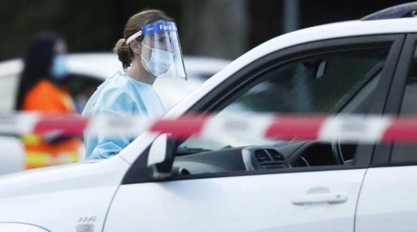 澳大利亚多人感染后仍在上班!优衣库、华人超市均有人确诊