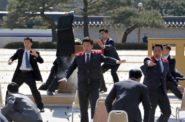 韩国总统保镖如何保护各国政要?这个女保镖简直太厉害了