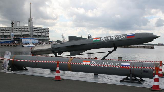 印度要买全球最强巡航导弹：射程必须3000公里，美国暂时没有表态