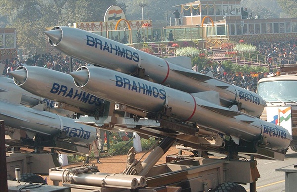  “布拉莫斯”超音速巡航导弹增加了印度陆军的远程打击手段
