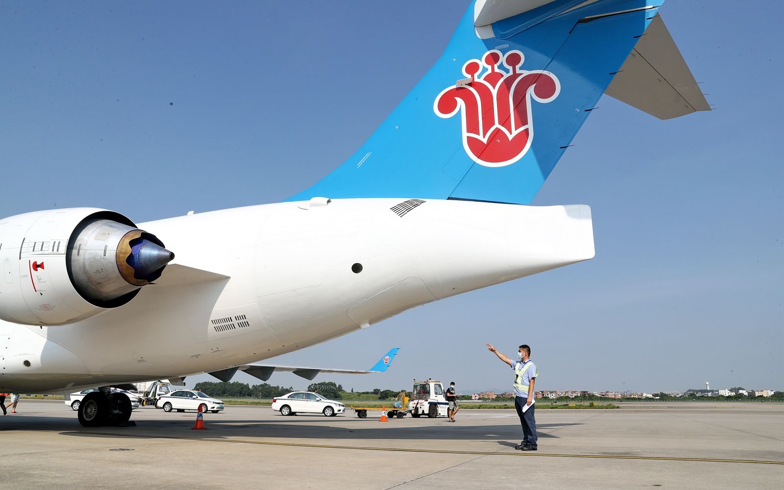 南航国产ARJ21飞机投入商业运营。南航供图