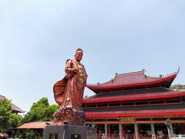 全球唯一用“太监”名字取名的城市,中式风格浓郁,华人肃然起敬