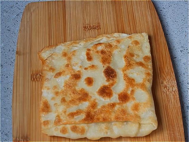 热天,儿子迷上这美味,10分钟做一盘,酥脆香甜,总也吃不够