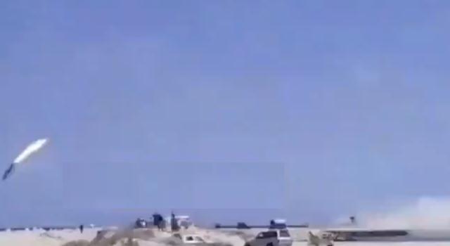 利比亚军阀喜提反舰导弹，点火发射一气呵成，然后当场猛烈爆炸